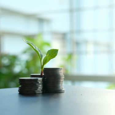 OBNOVITELNÉ ZDROJE A ÚSPORY VEŘEJNÝCH BUDOV